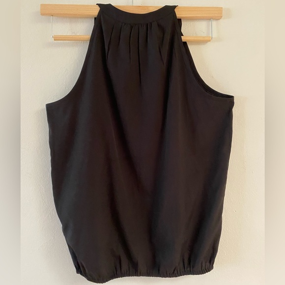 Calvin Klein elegant, black small sleeveless blouse in EUC - Picture 2 of 8